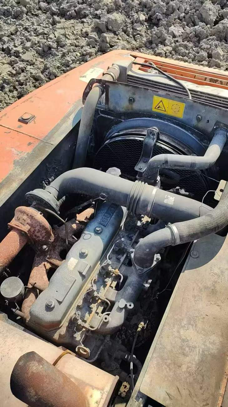 Used Hitachi ZAXIS200 Excavator 2016 Model / 5