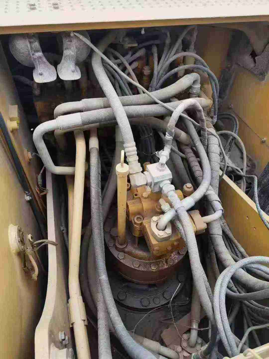 Used Caterpillar 320D Excavator 2016 Model / 5