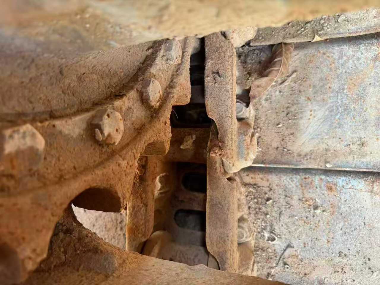 Used Komatsu PC200-6E Excavator 2016 Model / 5