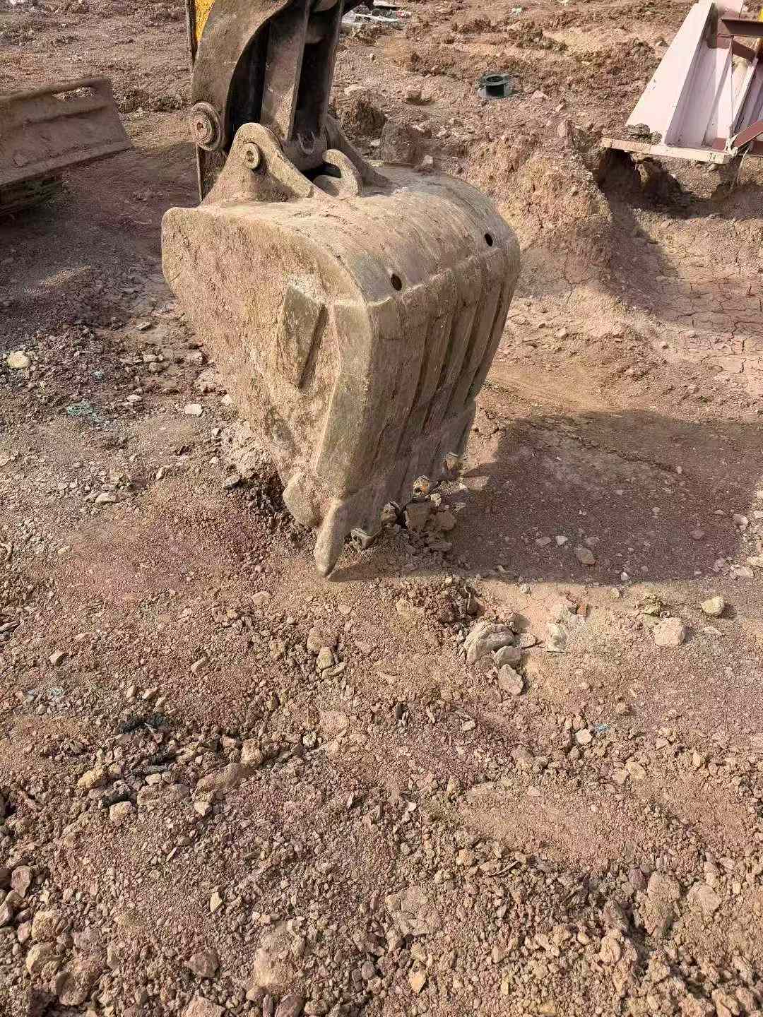 Used XCMG XE60 Excavator 2017 Model / 4