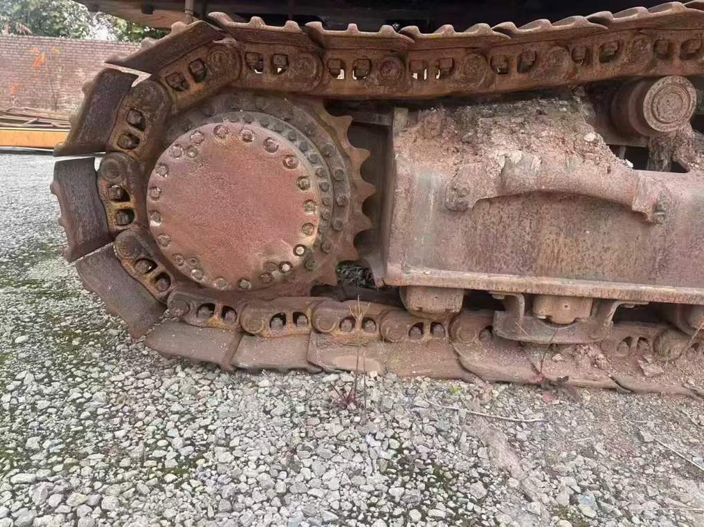 Used Hitachi ZW330 Excavator 2010 Model / 9