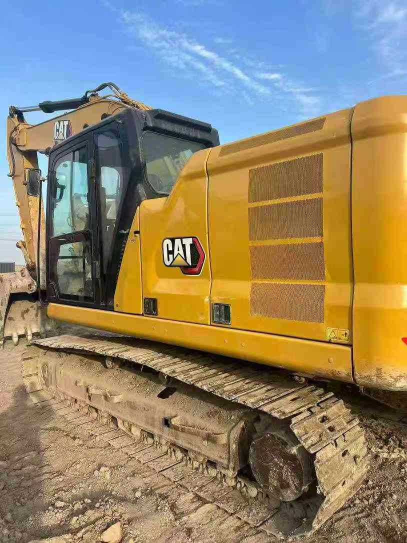 Used Caterpillar CT20 Excavator 2021 Model / 9
