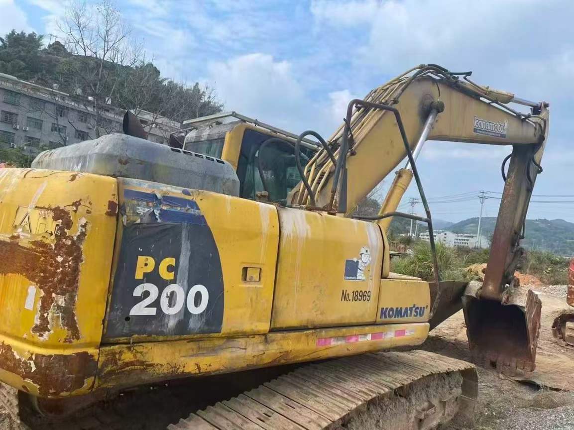 Used Komatsu PC200-8N1 Excavator 2016 Model / 2