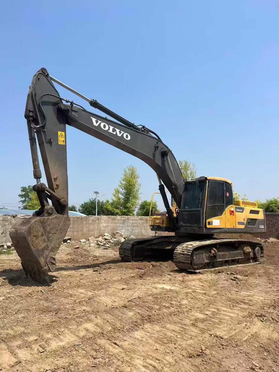 Used Volvo EW50 Excavator 2016 Model / 2