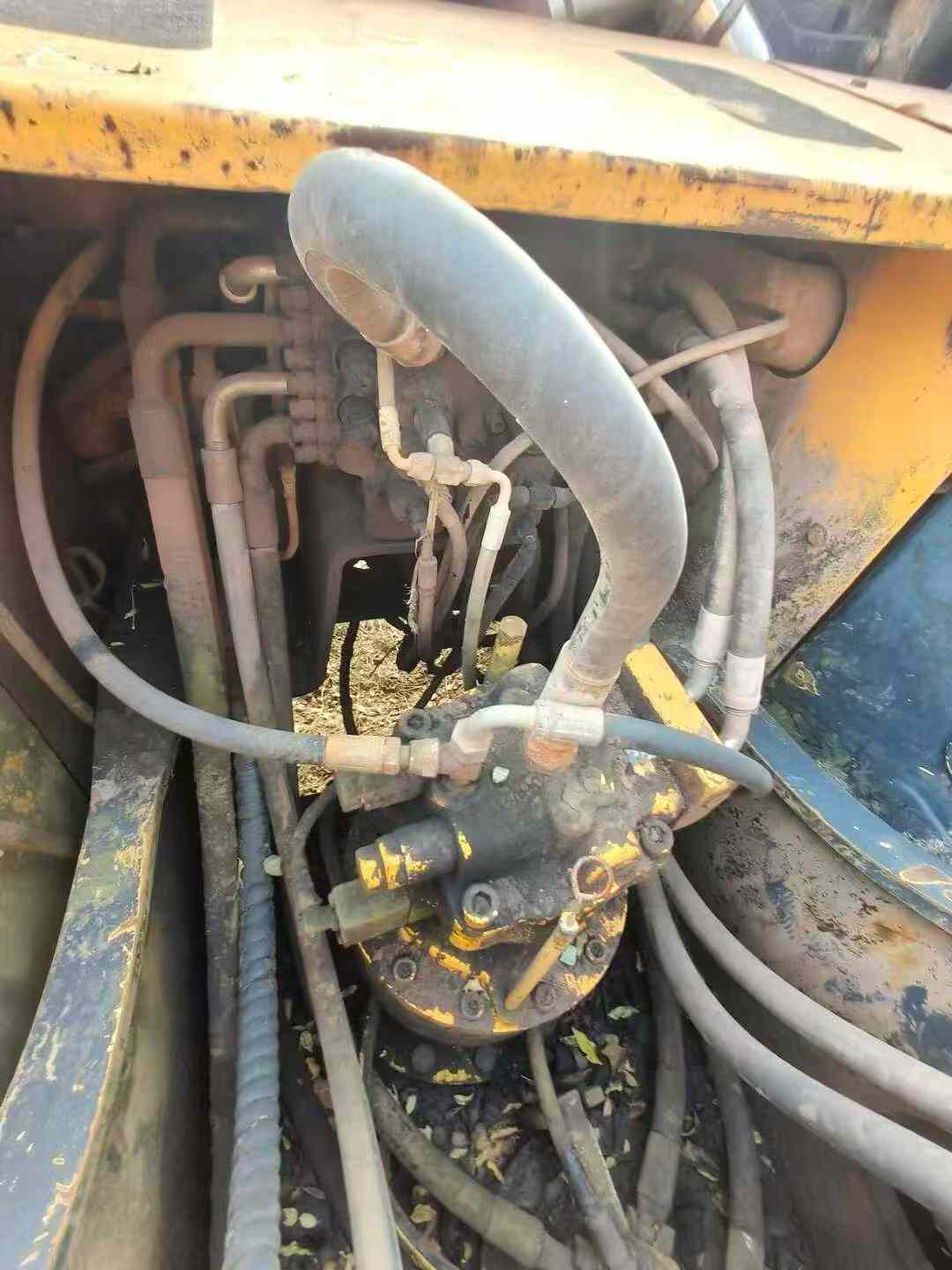 Used Hyundai R215-7 Excavator 2016 Model / 3