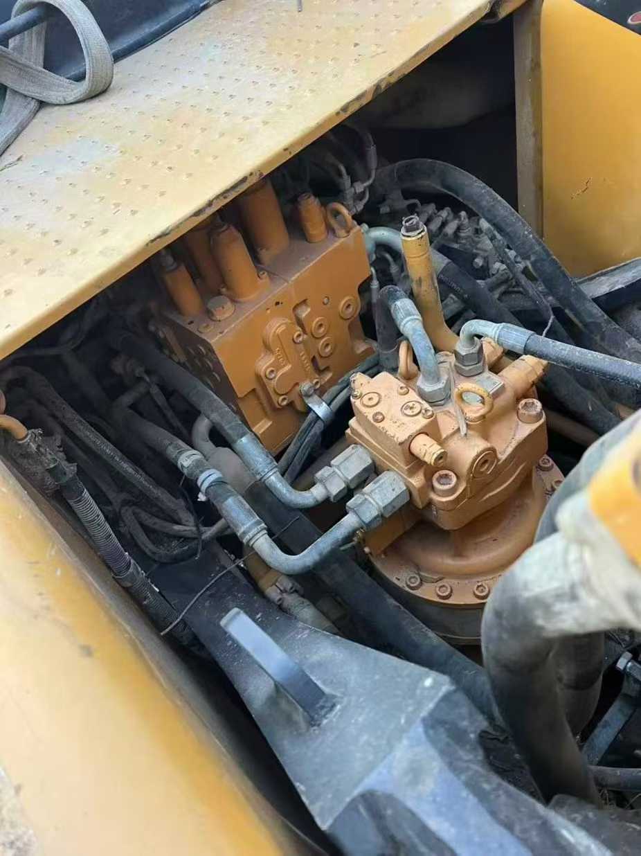 Used Sany SY195C Excavator 2017 Model / 4