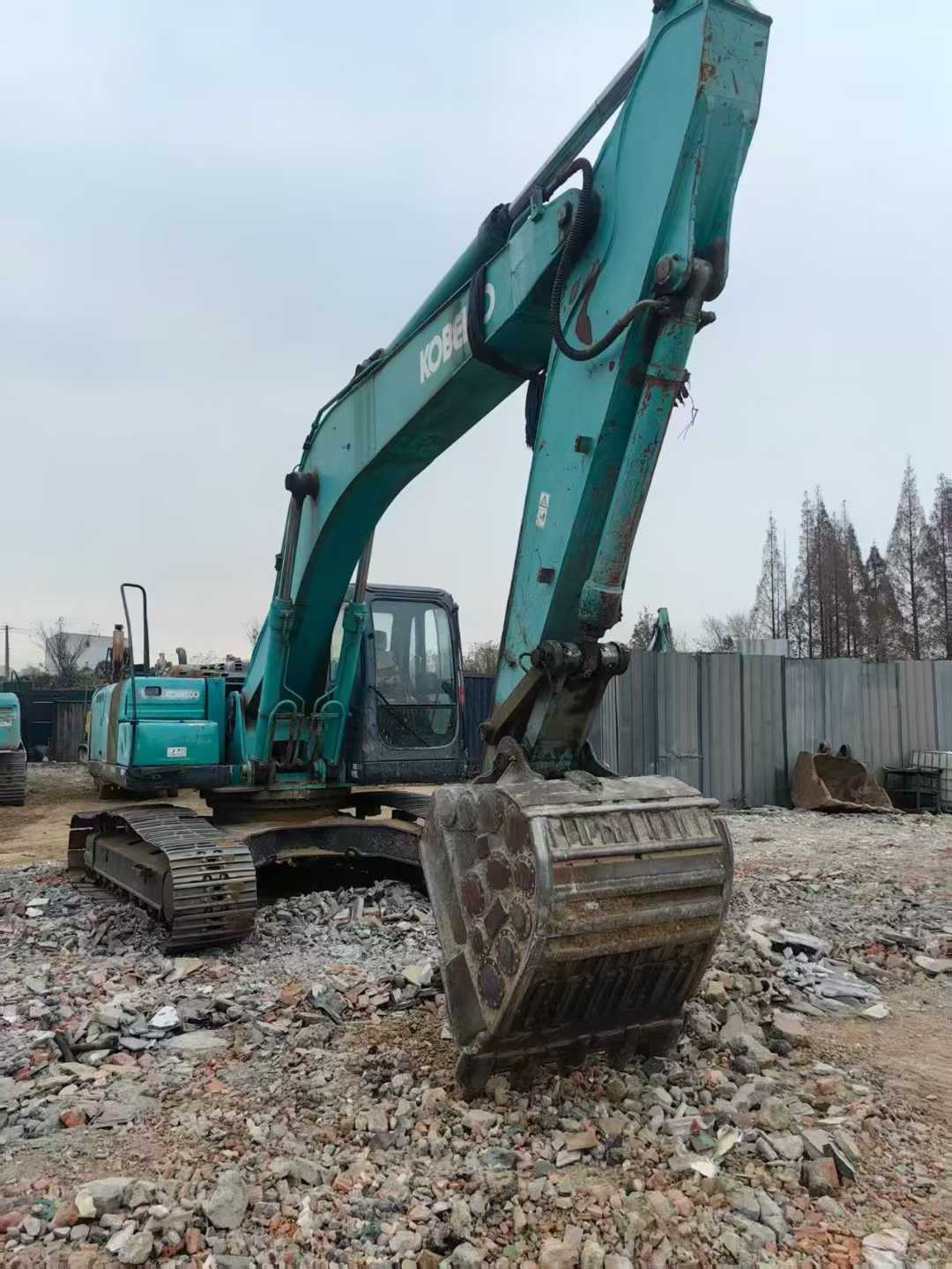 Used Kobelco SK250 Excavator 2016 Model / 2