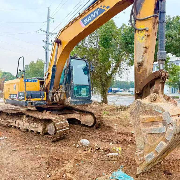 Used Sany SY135 Excavator 2020 Model / 4