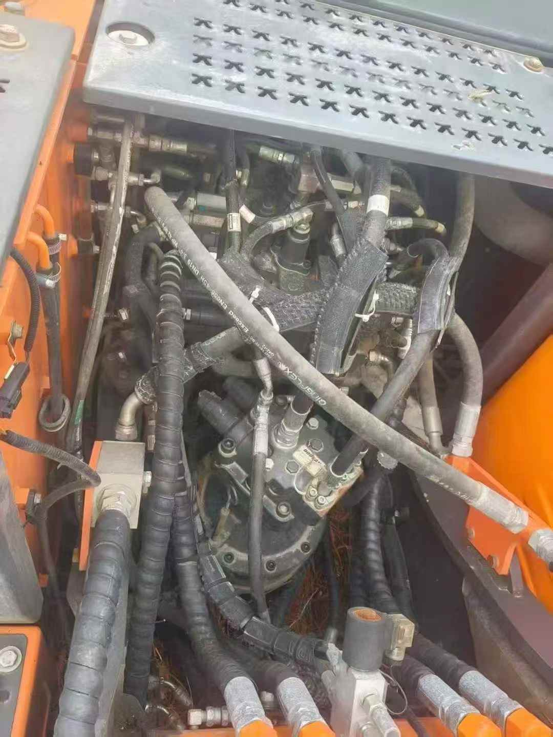 Used Doosan  DL507-9C Excavator 2016 Model / 7