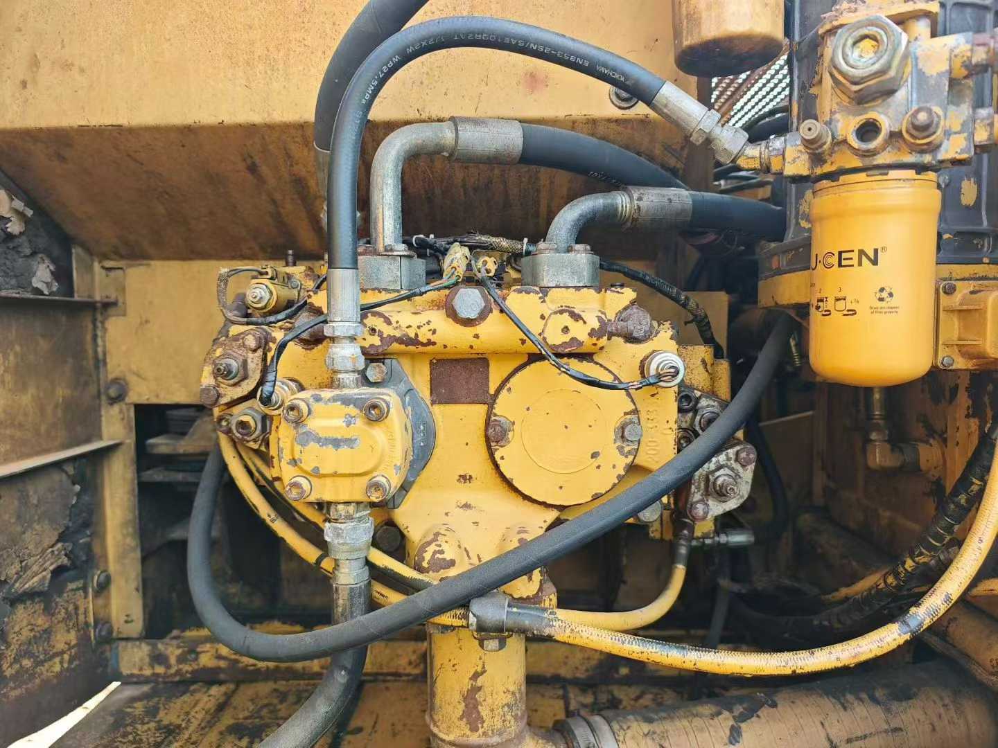 Used Caterpillar 320C Excavator 2016 Model / 4