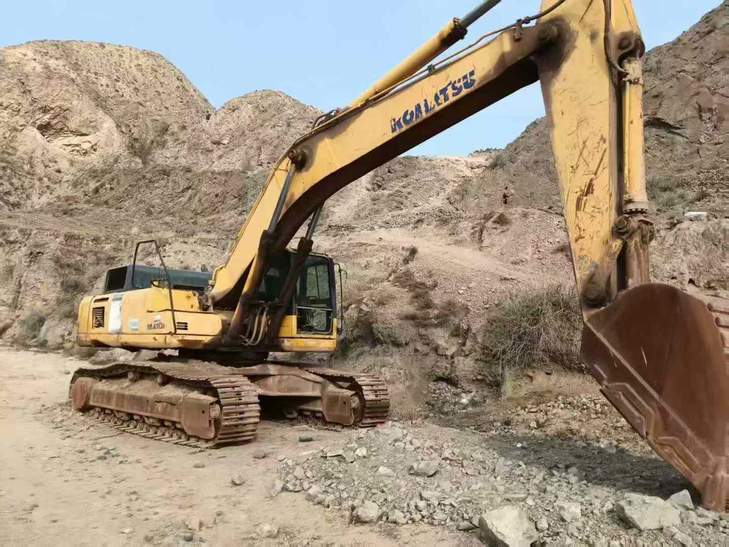 Buy Komatsu PC400-8 Used Excavator / 1