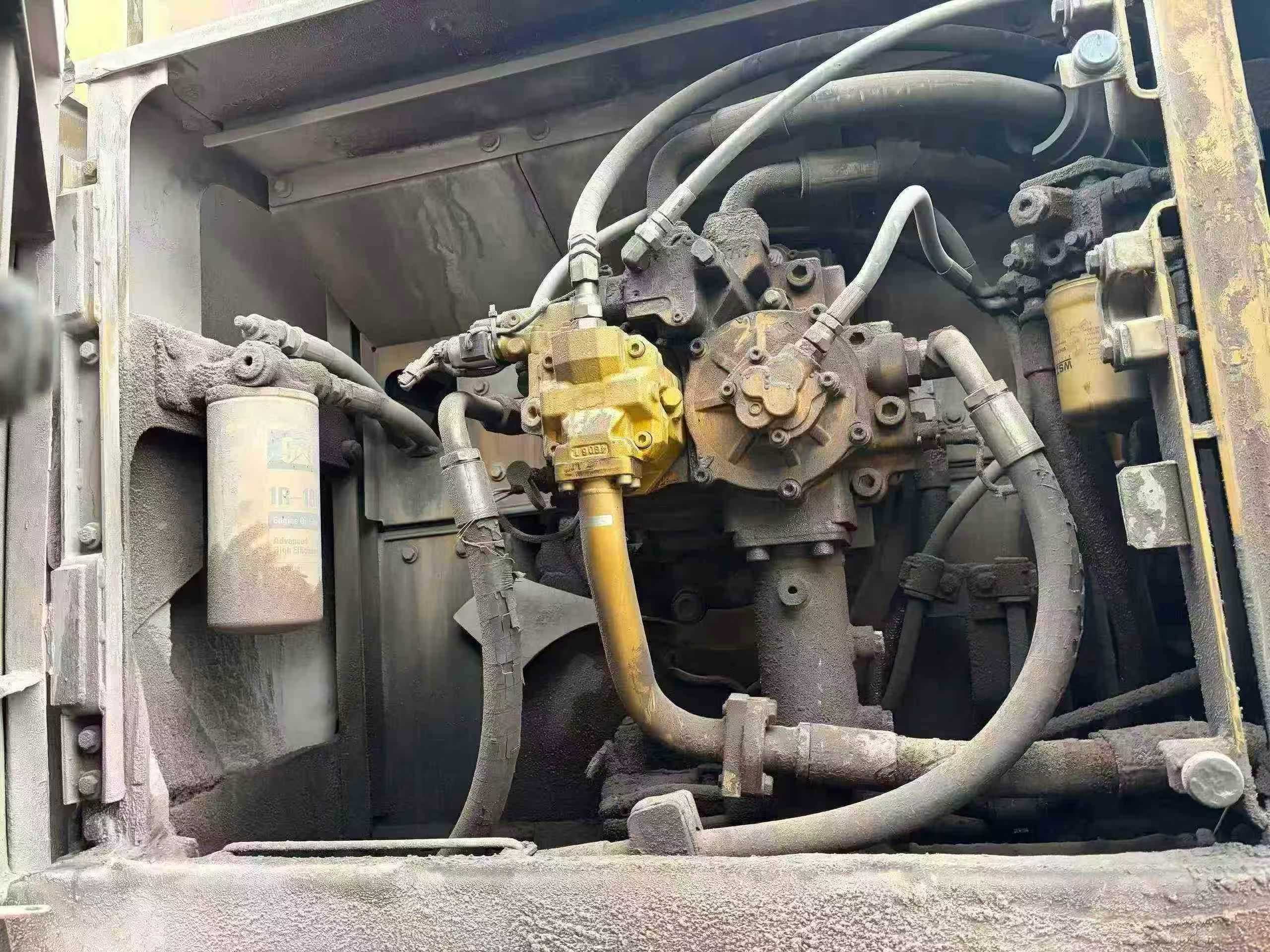 Used Caterpillar CT20 Excavator 2014 Model / 6