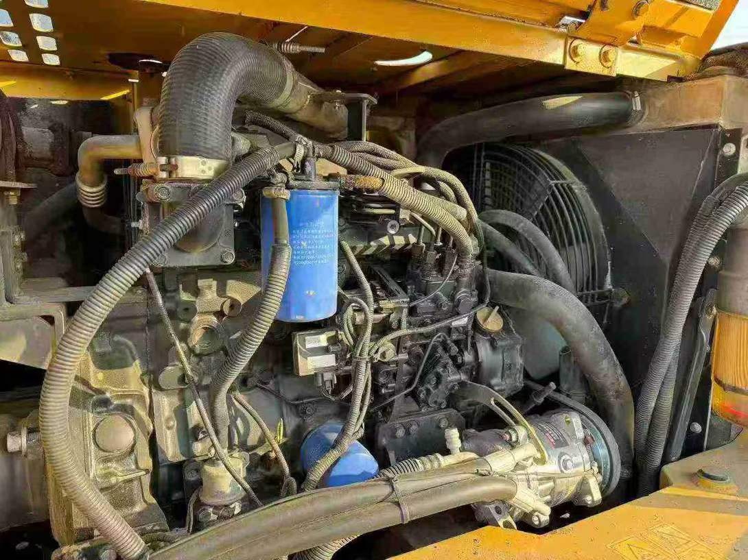 Used Sany SY75 Excavator 2016 Model / 8