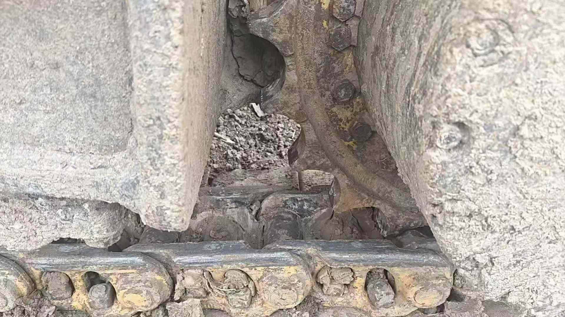 Used Hyundai R215VS Excavator 2018 Model / 9