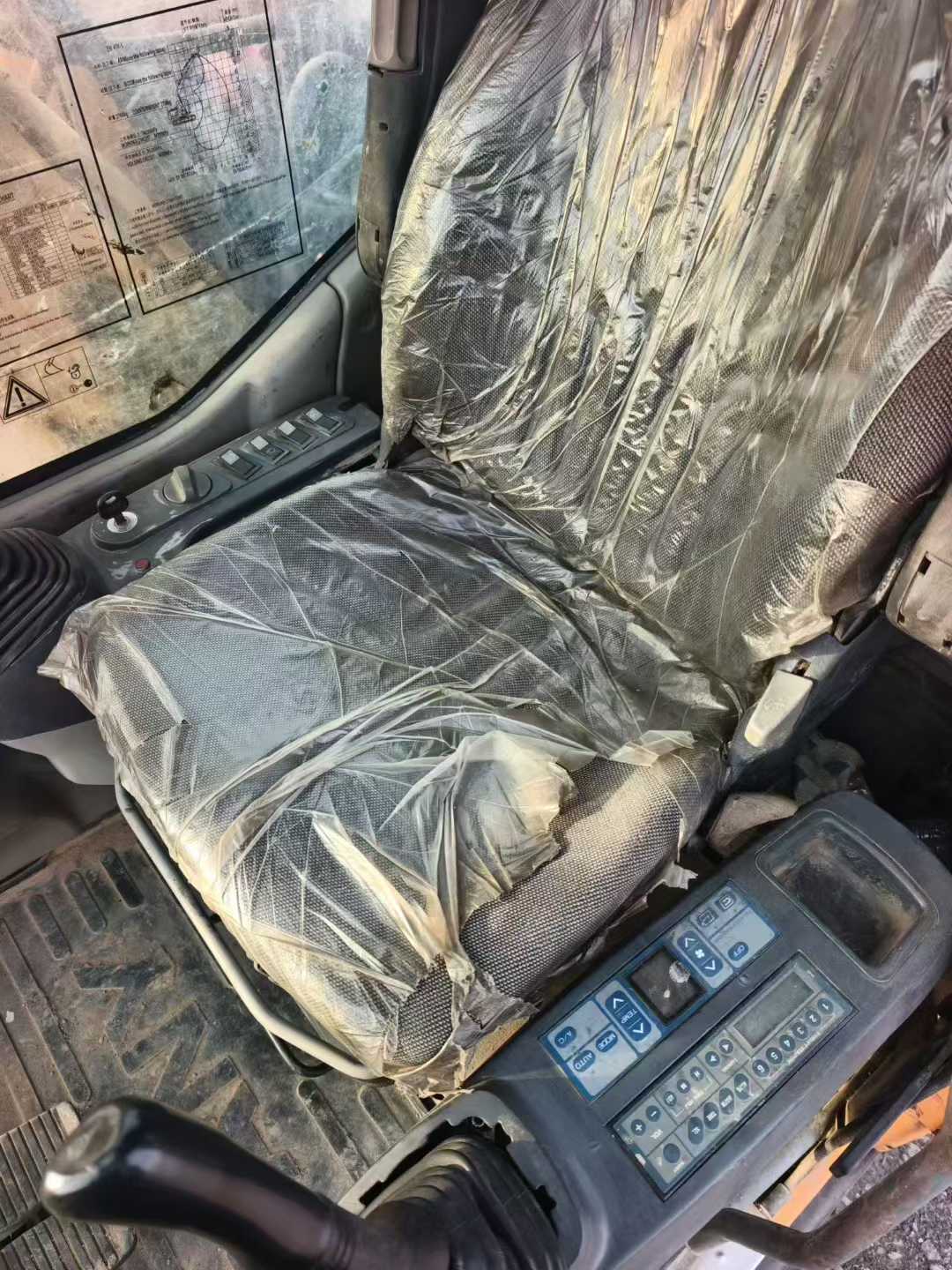 Used Sany SY135 Excavator 2012 Model / 7