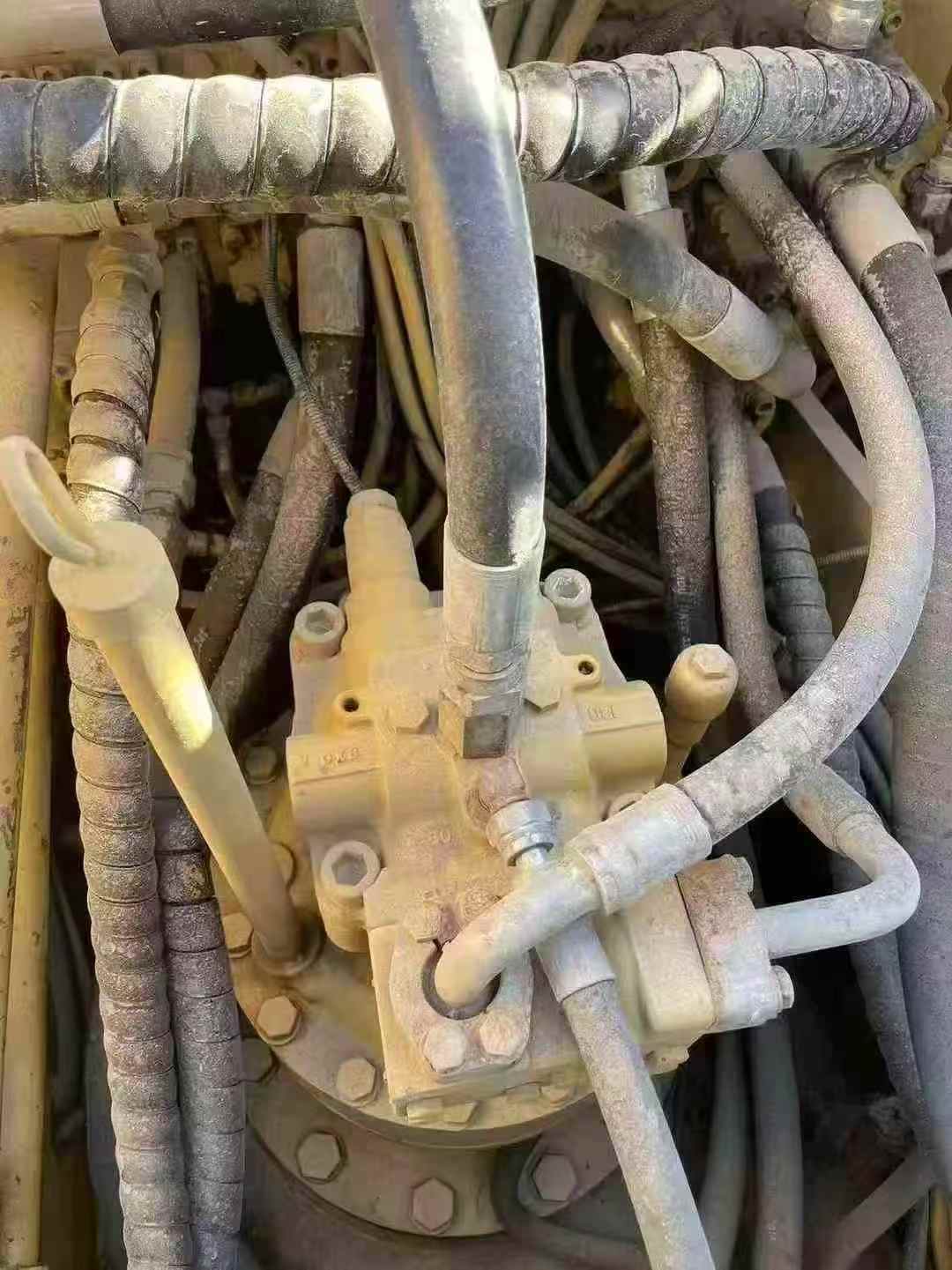 Used Caterpillar 320D Excavator 2016 Model / 7