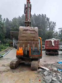 Buy Doosan DX75 Used Excavator / 4 Used Doosan DX75 Excavator 2017 Model / 4