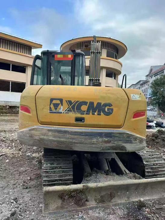 Buy XCMG XE75WD Used Excavator / 1