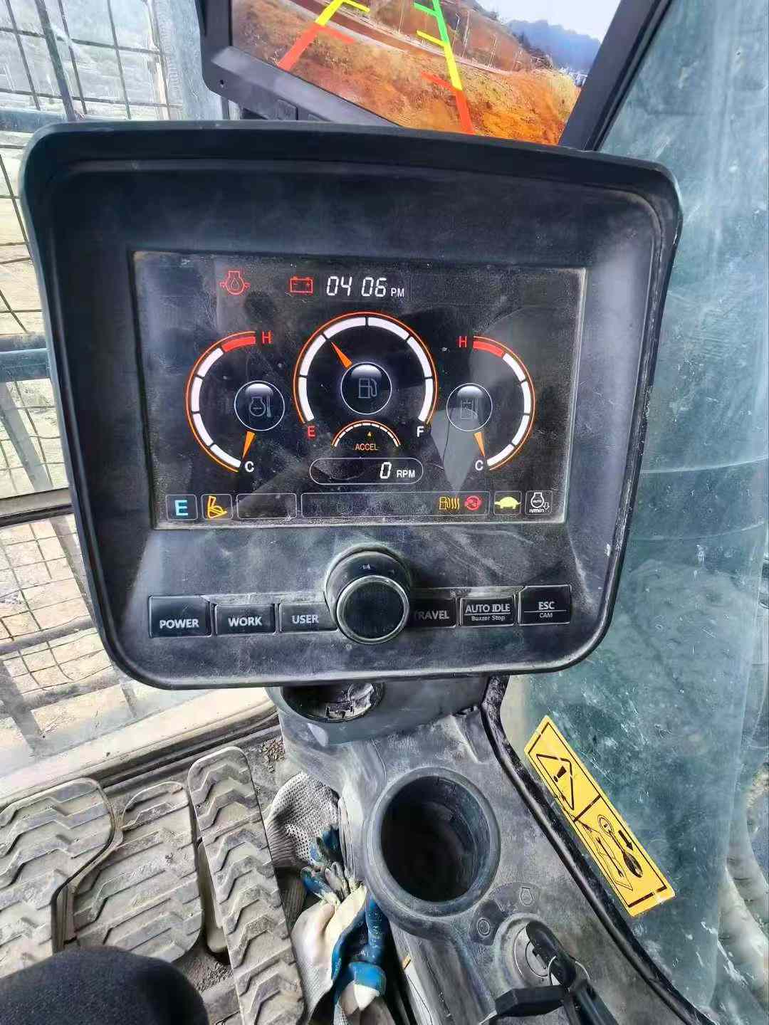 Used Hyundai ROBEX520LC-9S Excavator 2018 Model / 7