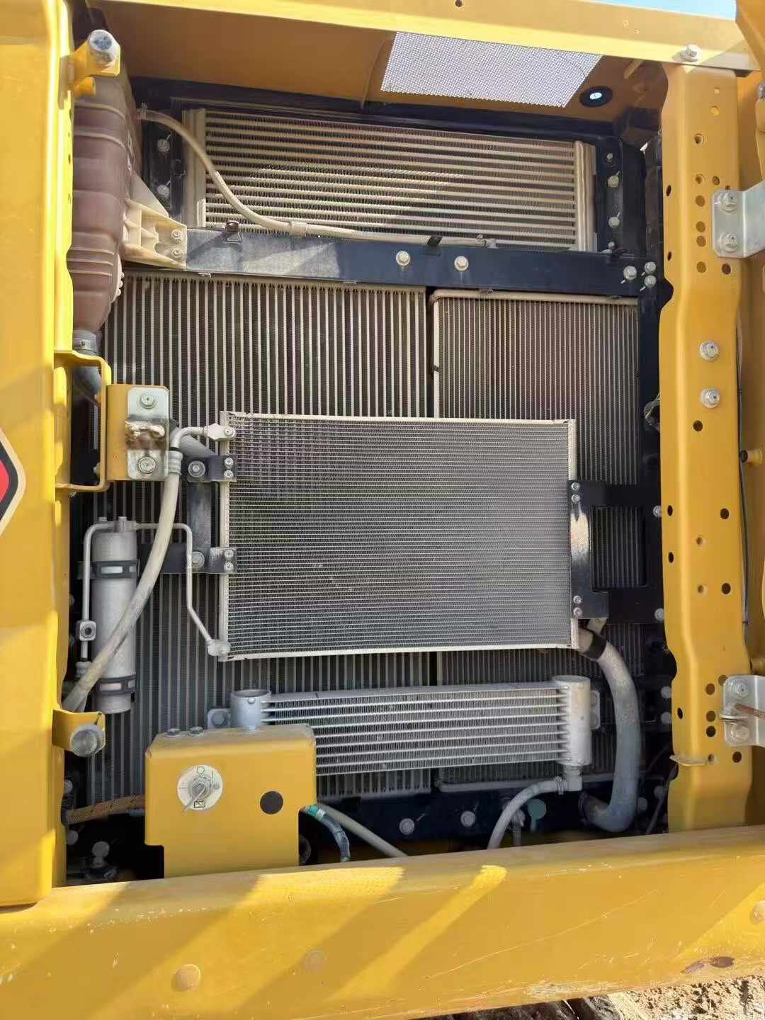 Used Caterpillar 323 Excavator 2020 Model / 5