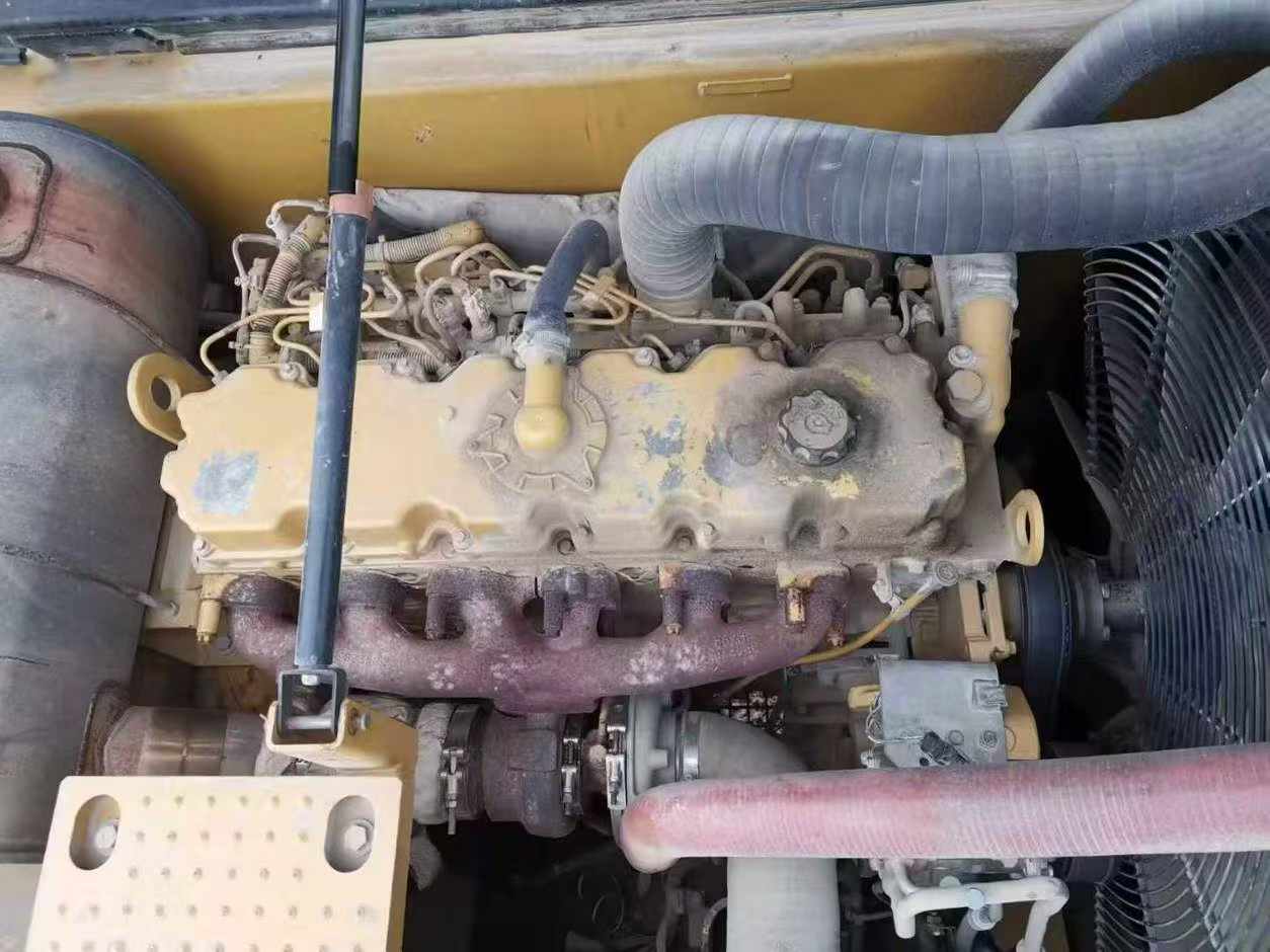 Used Caterpillar CT20 Excavator 2015 Model / 6