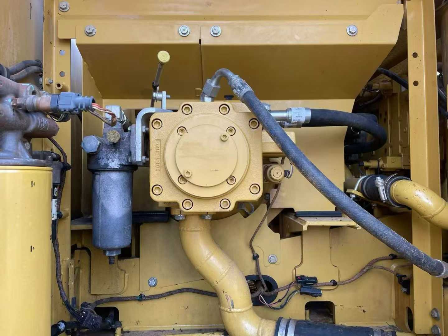 Used Caterpillar CT20 Excavator 2018 Model / 4