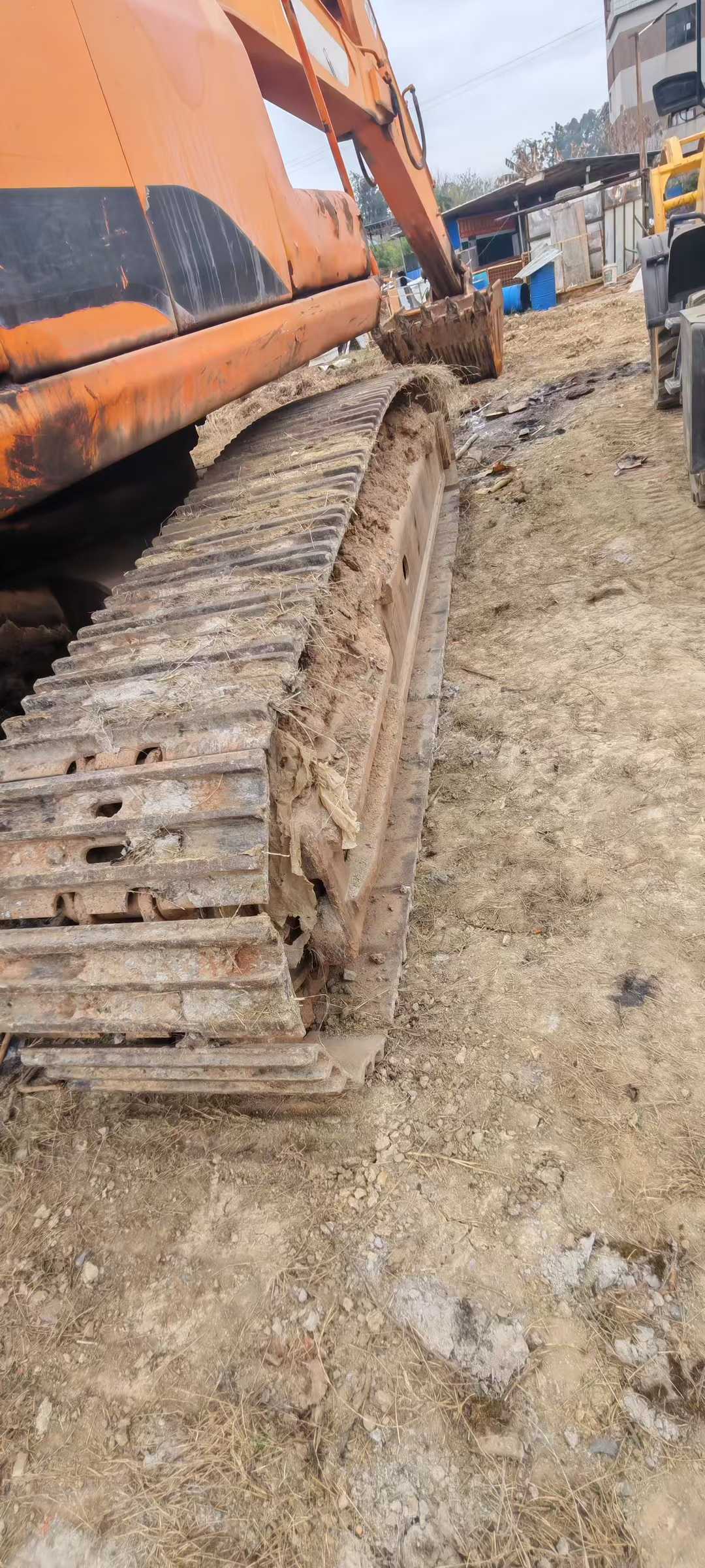 Used Doosan DH70 Excavator 2010 Model / 4