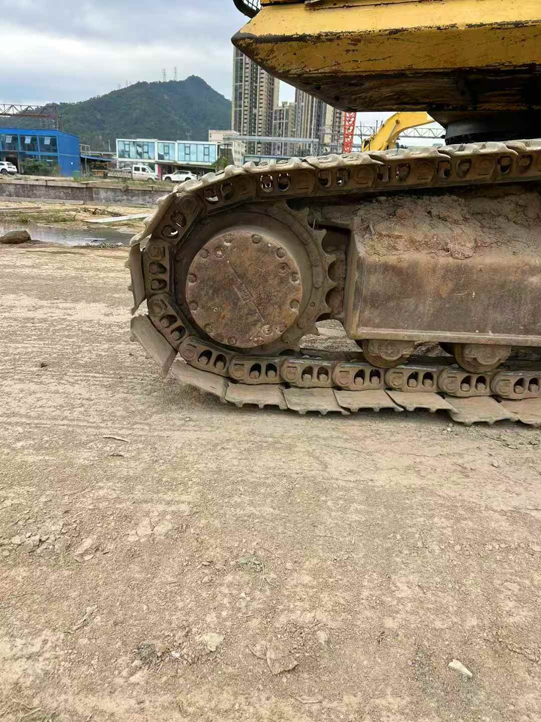 Used Komatsu PW200-7 Excavator 2016 Model / 8