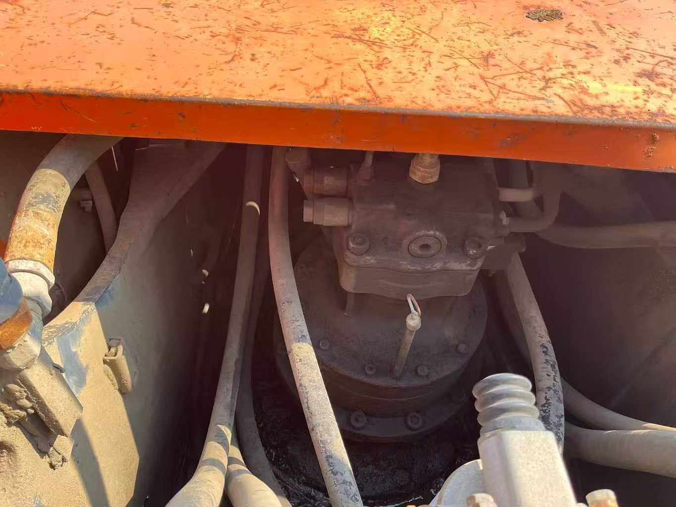 Used Hitachi ZW330 Excavator 2016 Model / 5