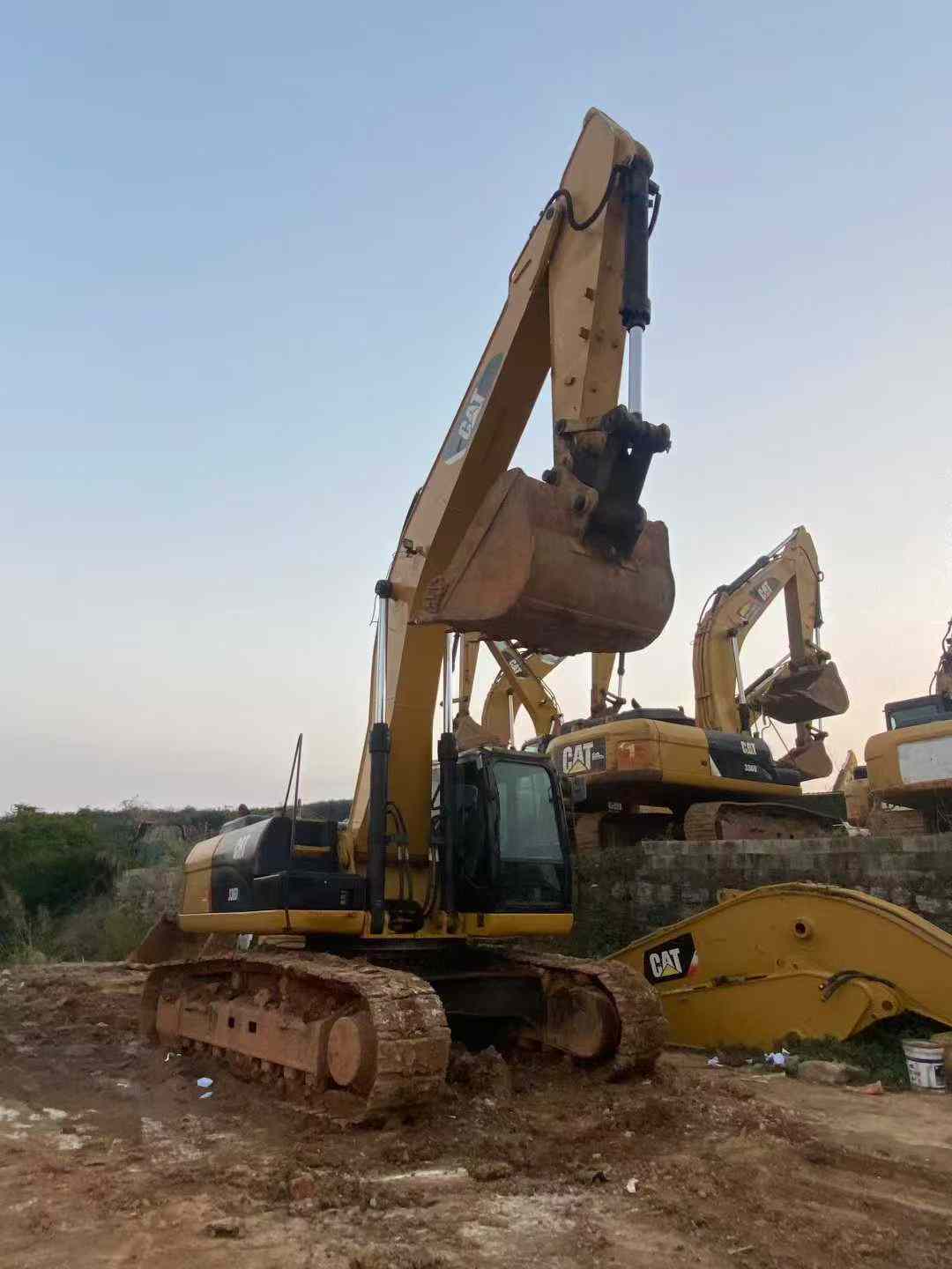 Used Caterpillar CT20 Excavator 2016 Model / 2