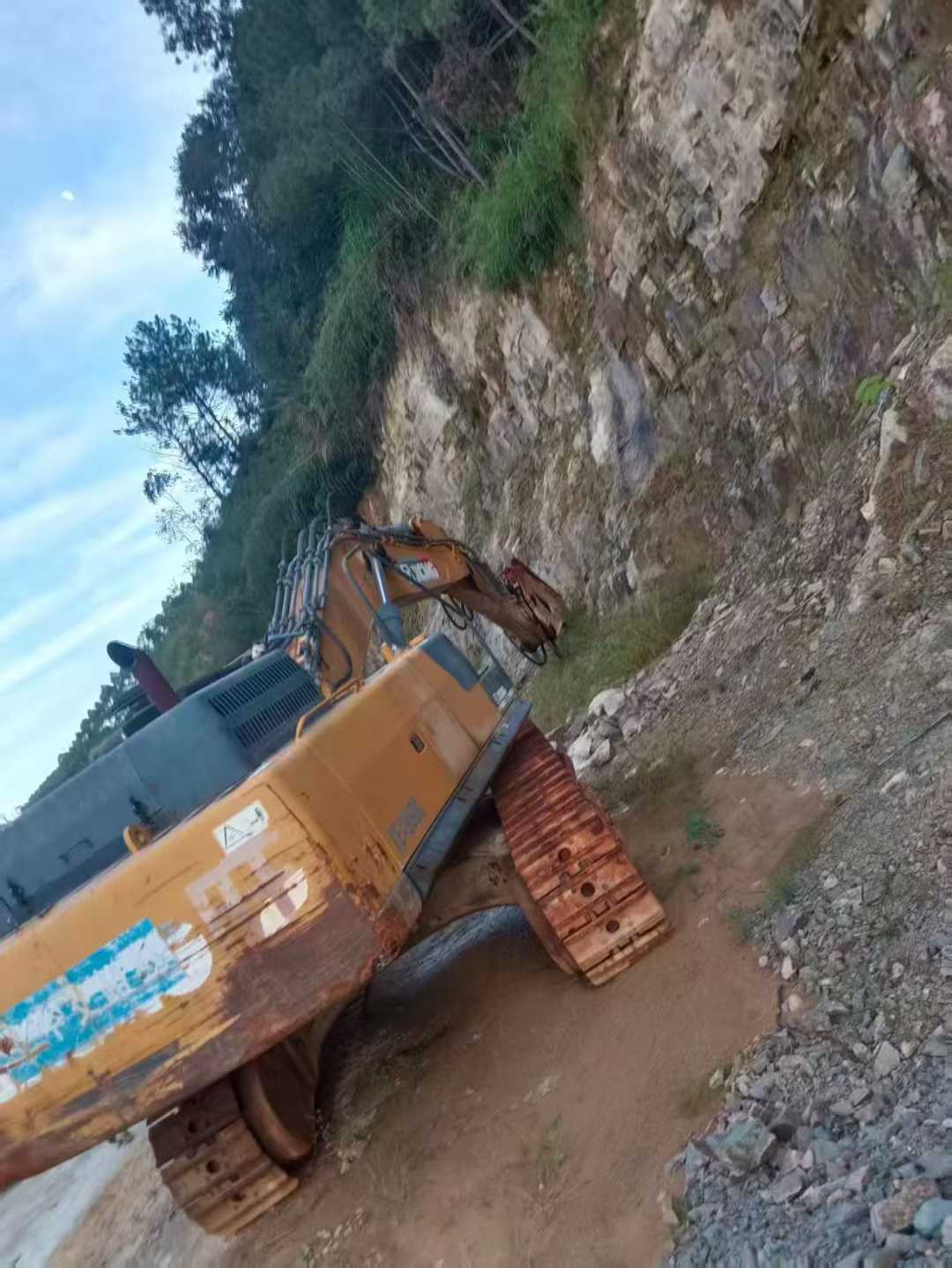 Used XCMG XE490CK Excavator 2020 Model / 3