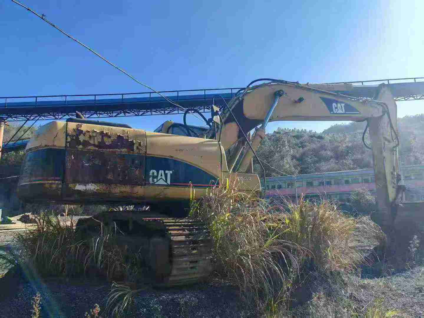 Used Caterpillar 325C Excavator 2016 Model / 5