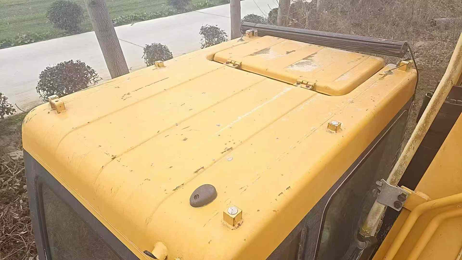 Used Hyundai R215VS Excavator 2018 Model / 6