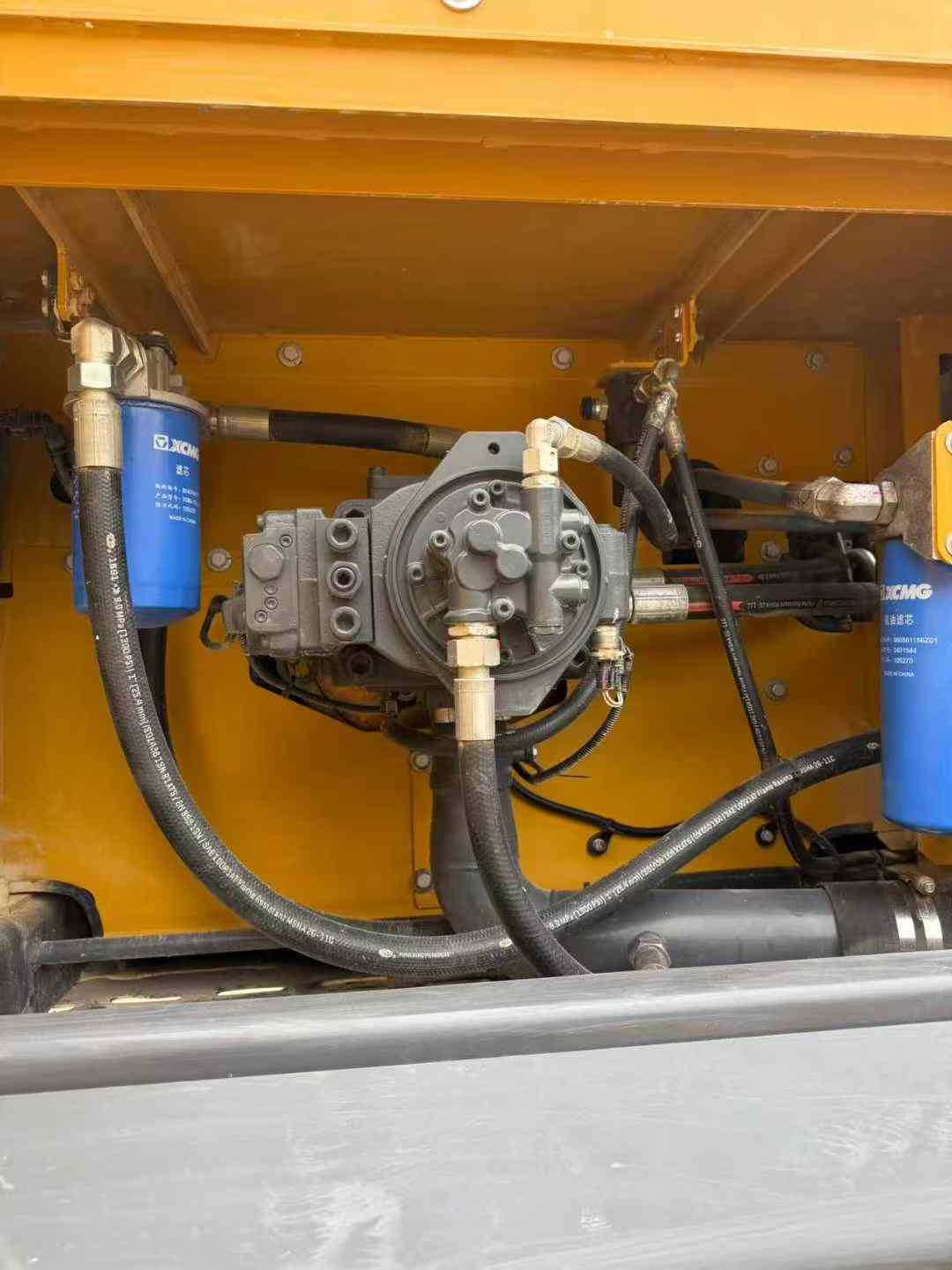 Used XCMG XE80 Excavator 2023 Model / 3