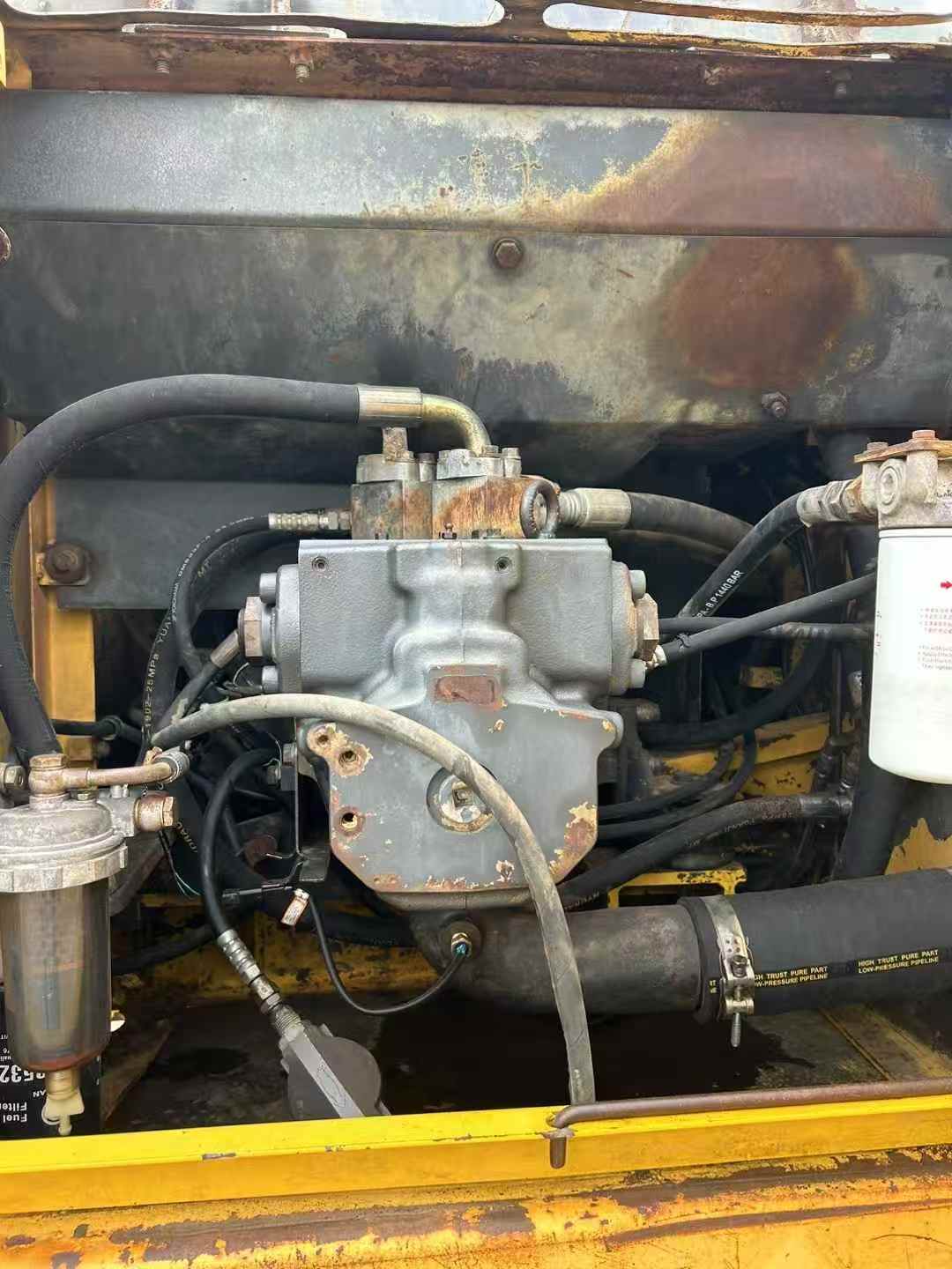 Used Komatsu PW200-7 Excavator 2016 Model / 4