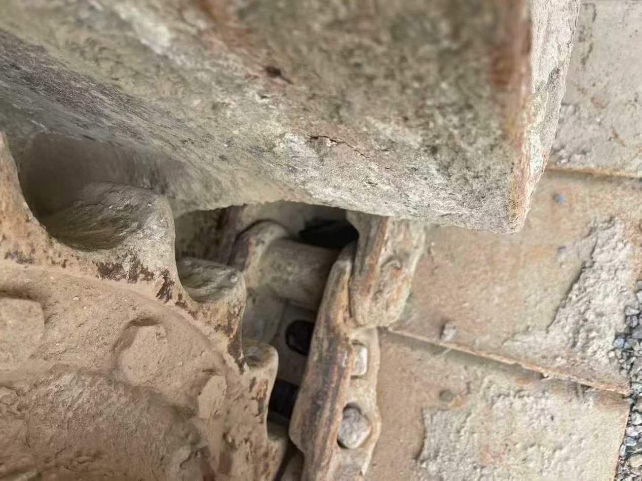 Used Komatsu PC200-8N1 Excavator 2016 Model / 9