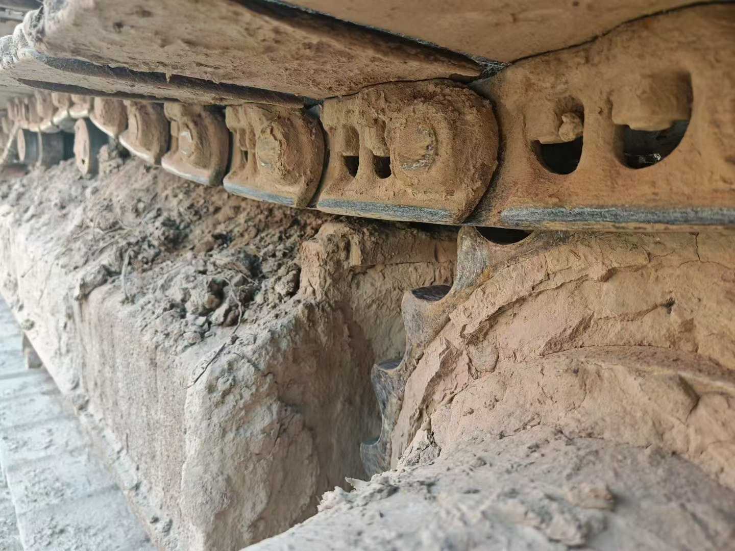 Used Hitachi ZAXIS200 Excavator 2016 Model / 3