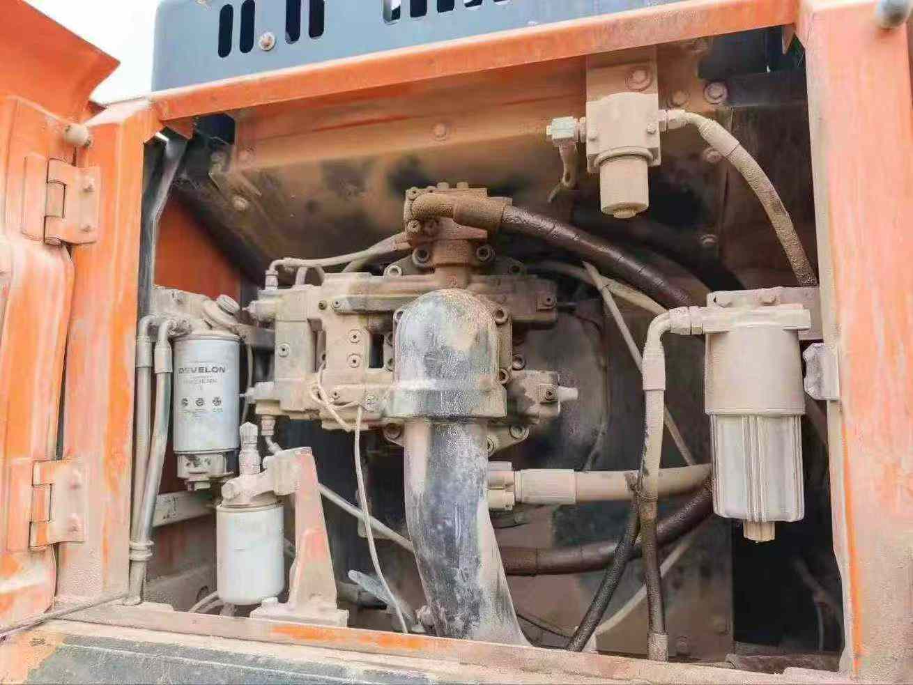 Used Doosan DX80 Excavator 2020 Model / 6