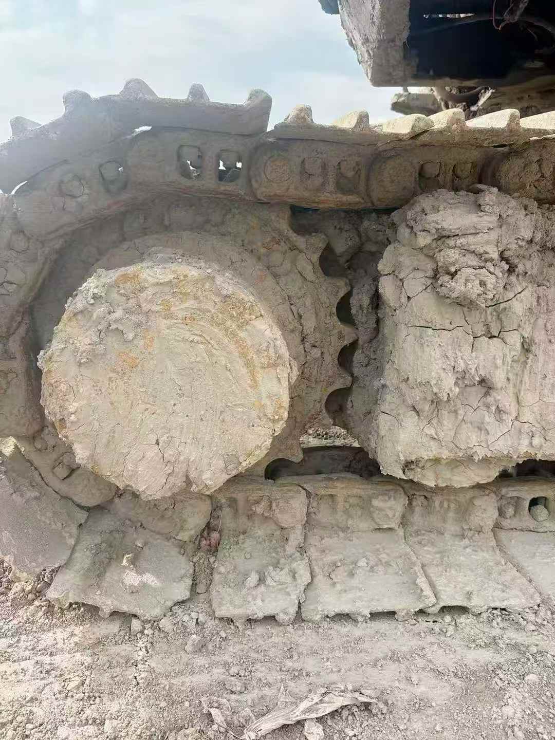 Used Hitachi ZAXIS200 Excavator 2016 Model / 8