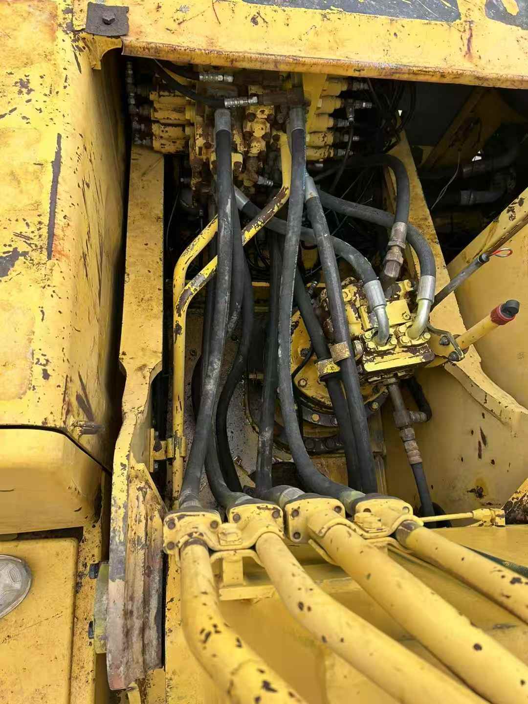 Used Komatsu PW200-7 Excavator 2016 Model / 6