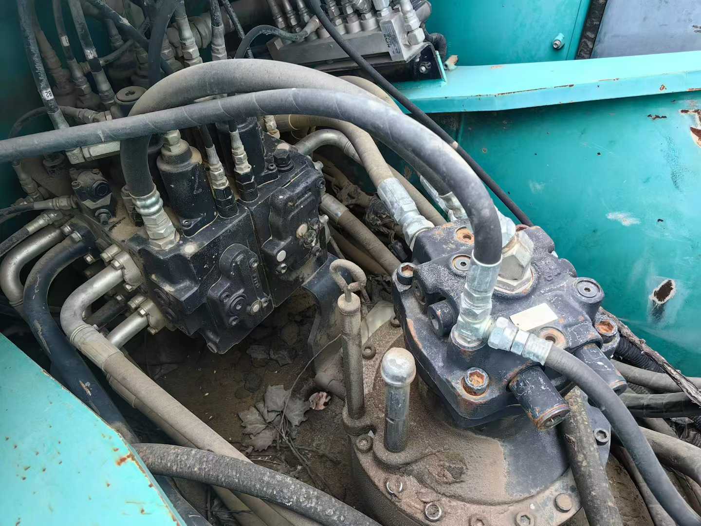 Used Kobelco SK250 Excavator 2016 Model / 6