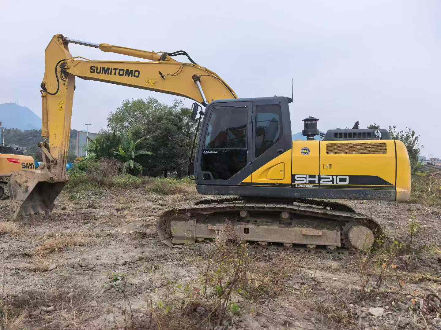 Used Sumitomo SH210-6 Excavator 2021 Model / 6