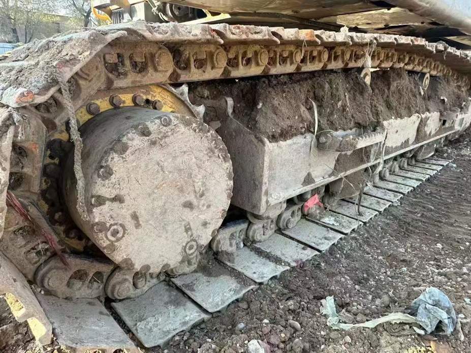 Used Volvo EW210C Excavator 2016 Model / 6