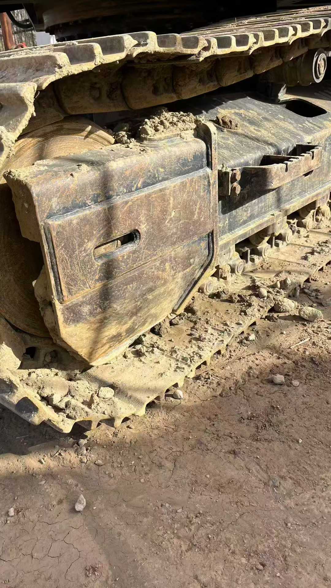 Used Hitachi EX210 Excavator 2023 Model / 2