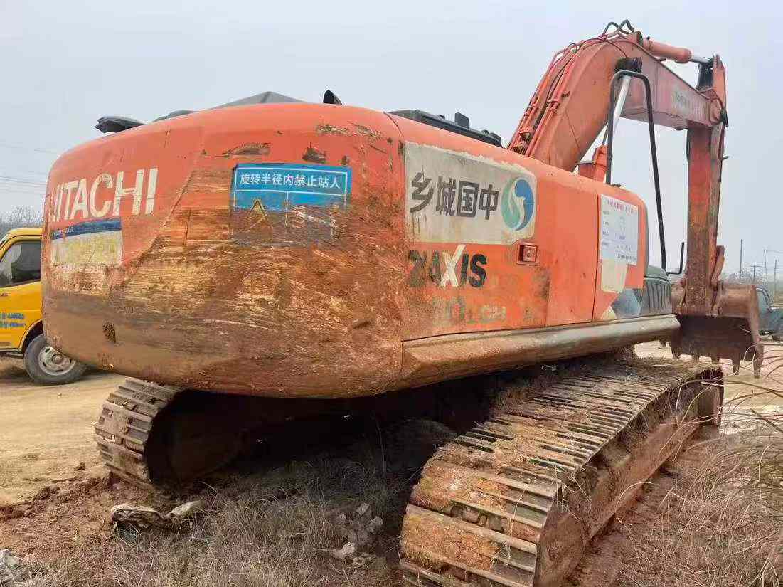 Used Hitachi ZX60-5A Excavator 2016 Model / 2
