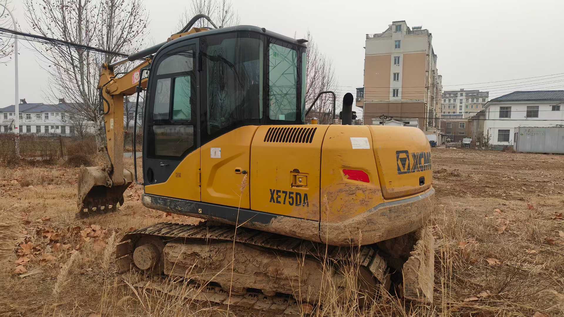 Used XCMG XE75WD Excavator 2021 Model / 4