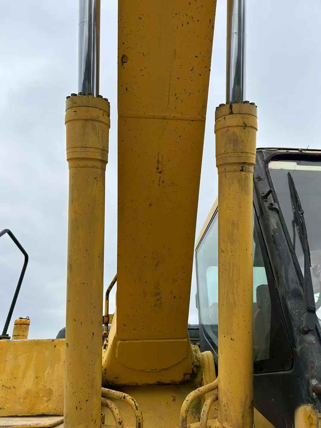 Used Komatsu PW200-7 Excavator 2016 Model / 5