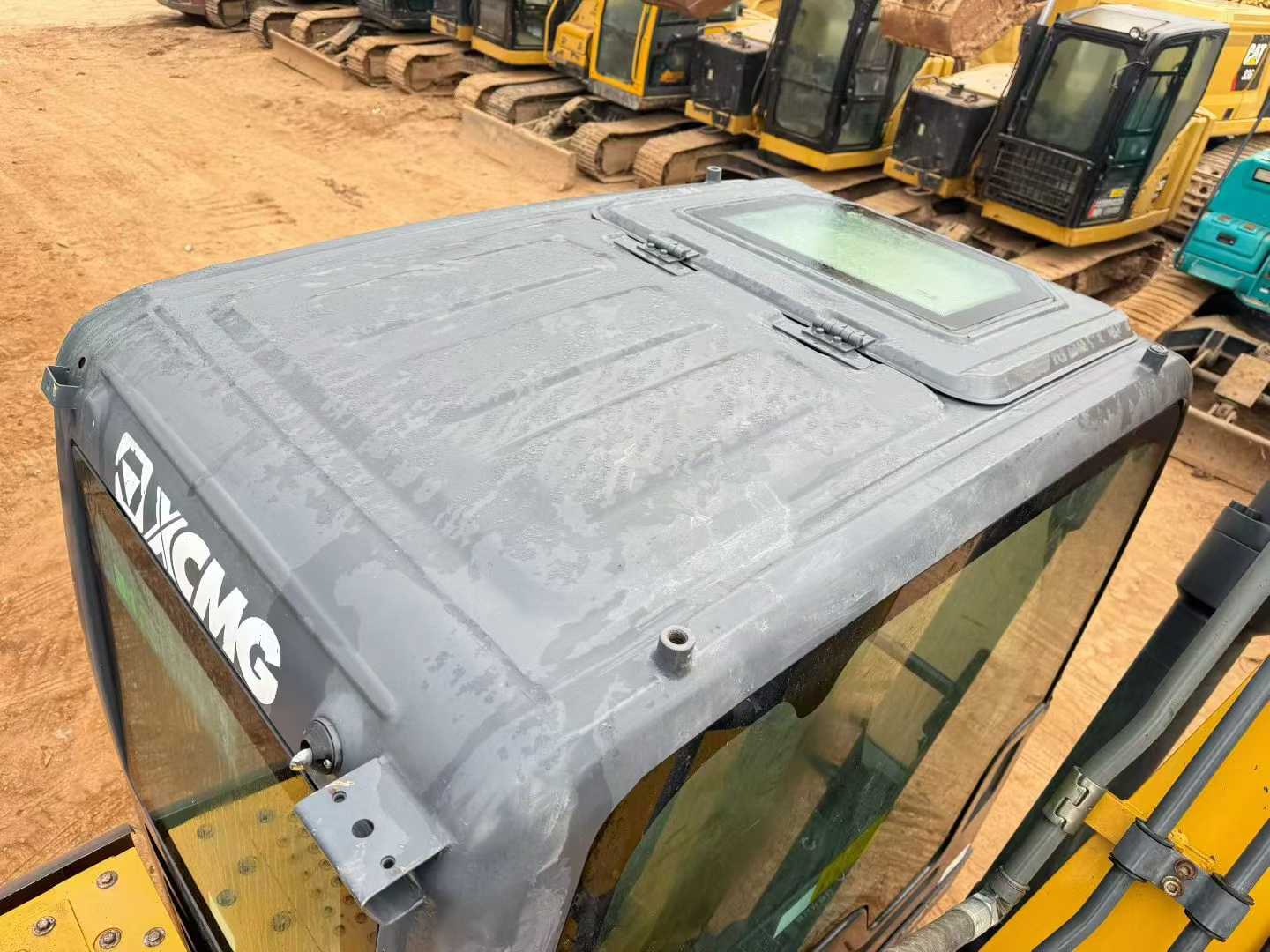 Used XCMG LW200 Excavator 2021 Model / 7