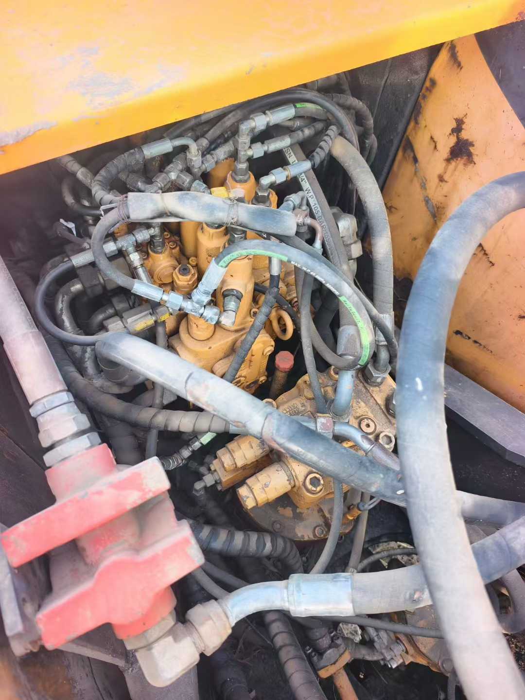 Used Sany SY135 Excavator 2012 Model / 9