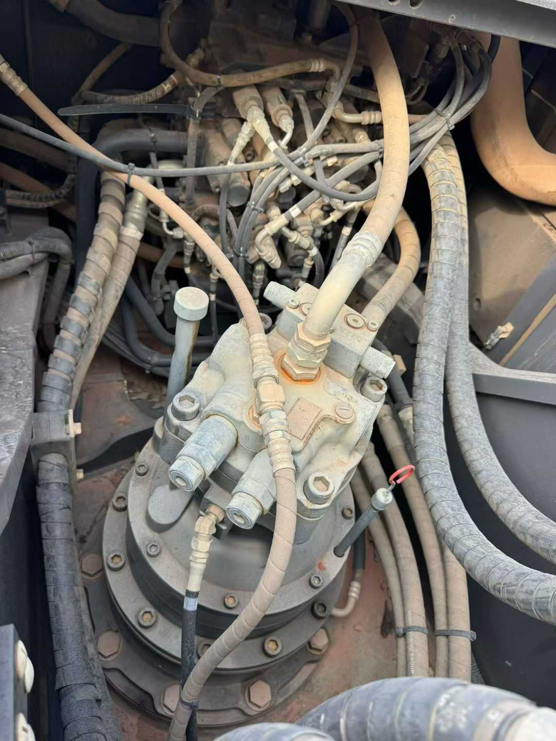 Used Sumitomo SH240-3 Excavator 2021 Model / 7